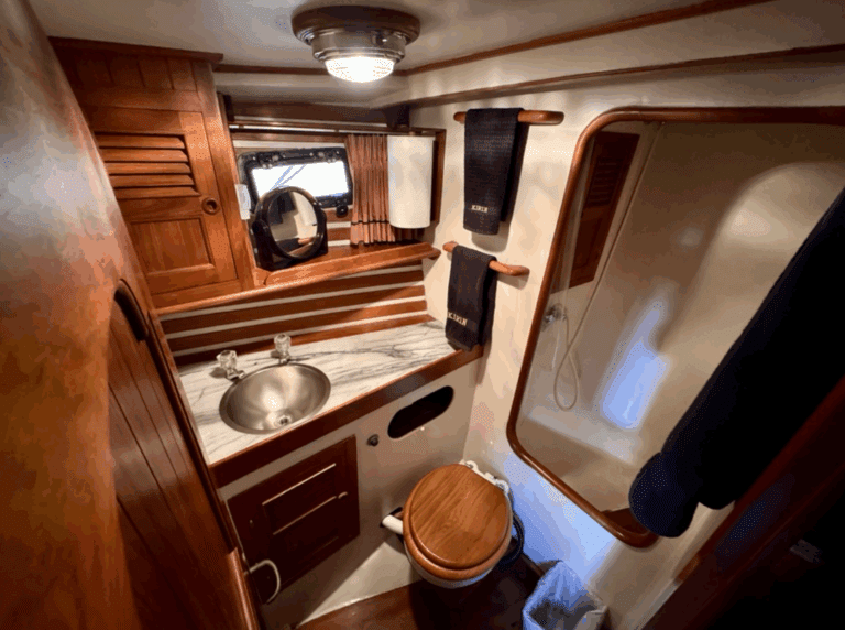 Screenshot 2025-10-13 at 6.58.43 PM